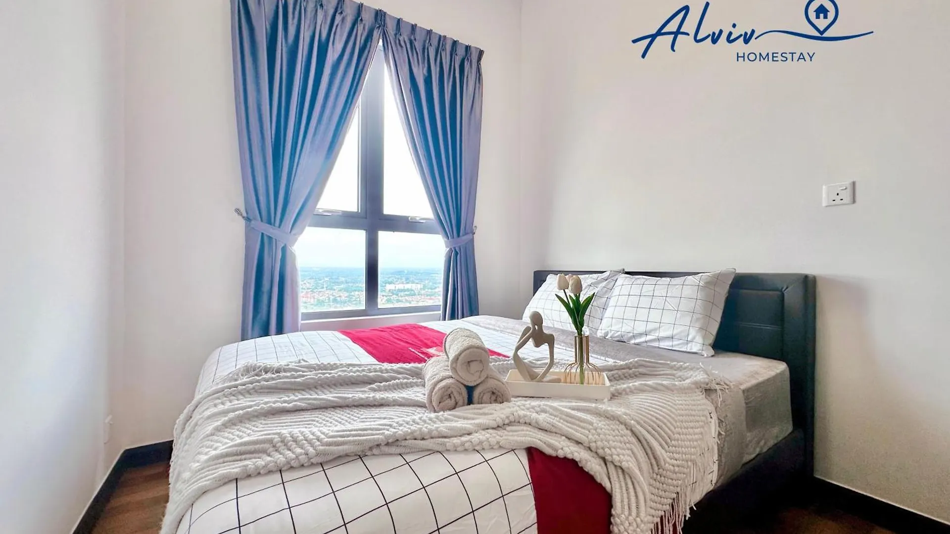 Silverscape: Luxury Apartments with Infinity Pool near Jonker Street Malacca