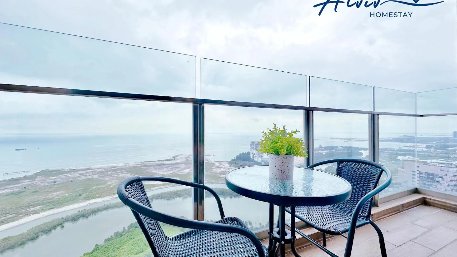 Silverscape: Luxury Apartments with Infinity Pool near Jonker Street Malacca